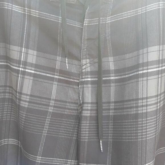 O'Neill Board Shorts Swim Trunks Black Plaid Sz 33 - Picture 4 of 8
